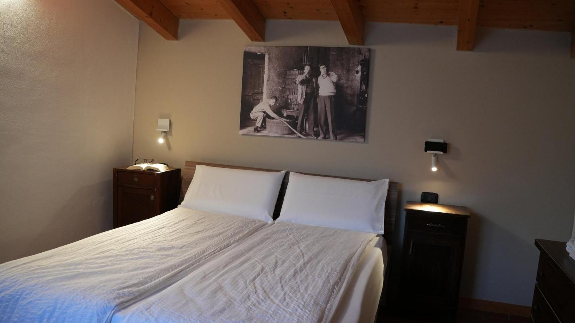 Residence La Colombera Riva del Garda Rum bild